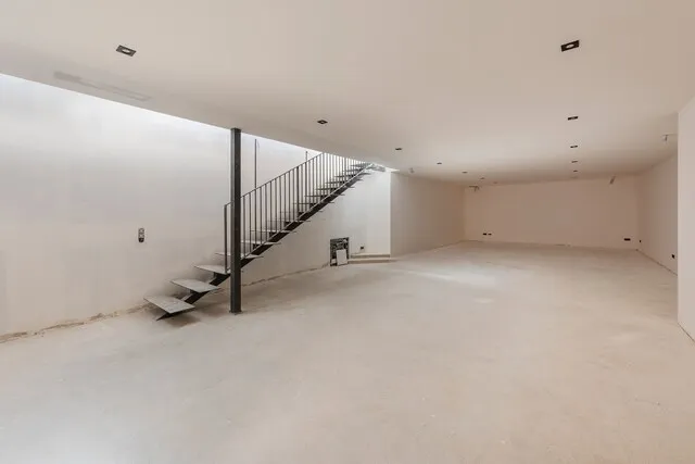 Modern villa with pool for sale in a quiet area near Sa Rapita, Mallorca — photo 11