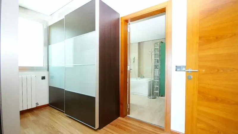 Exceptional Contemporary Villa for Sale in Aucanada — photo 9