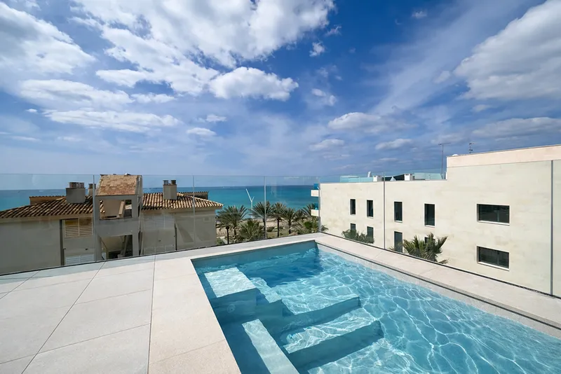 New contemporary duplex penthouse with private terrace, pool and sea views in Palma — photo 8