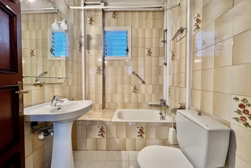 Apartment to renovate in the center of Palma — photo 11