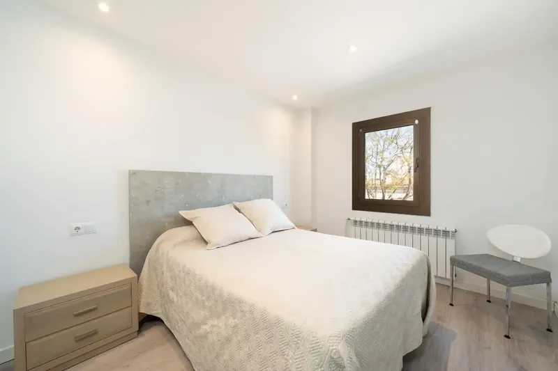 Located in one of the most prestigious areas of S’Illot, in Cala Morlanda, this magnificent property perfectly combines comfort, style — photo 10