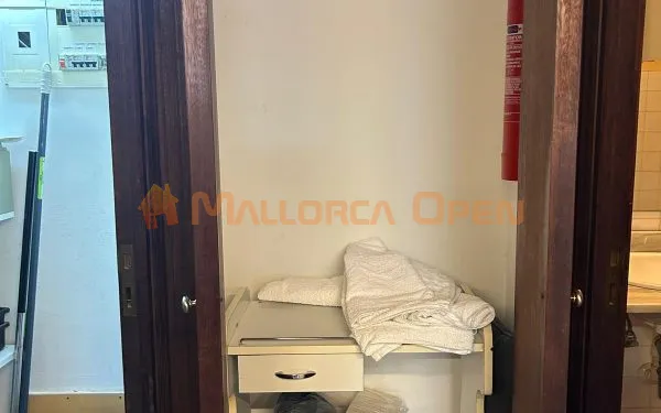 Commercial premises in high-traffic area – Vía Portugal, Manacor — photo 12