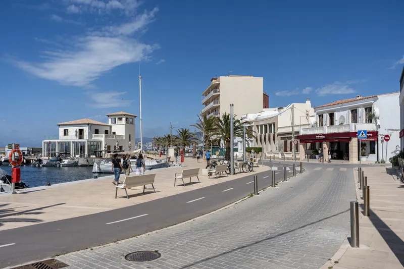 Townhouse to Renovate with Roof Terrace in El Molinar — photo 6