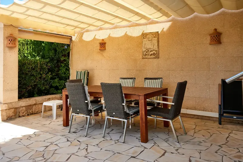 Semi-detached chalet in Bahia Azul, on two floors with pool — photo 5