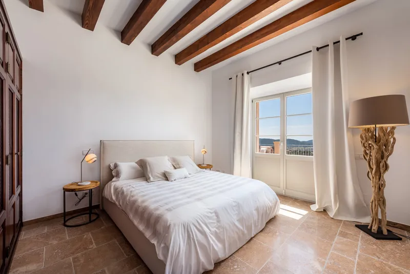 Luxury villa with panoramic views in Port Andratx for rent — photo 9