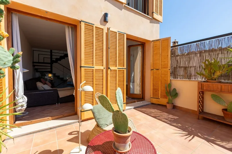 Renovated townhouse in Alaró with garden and garage in Alaró — photo 6