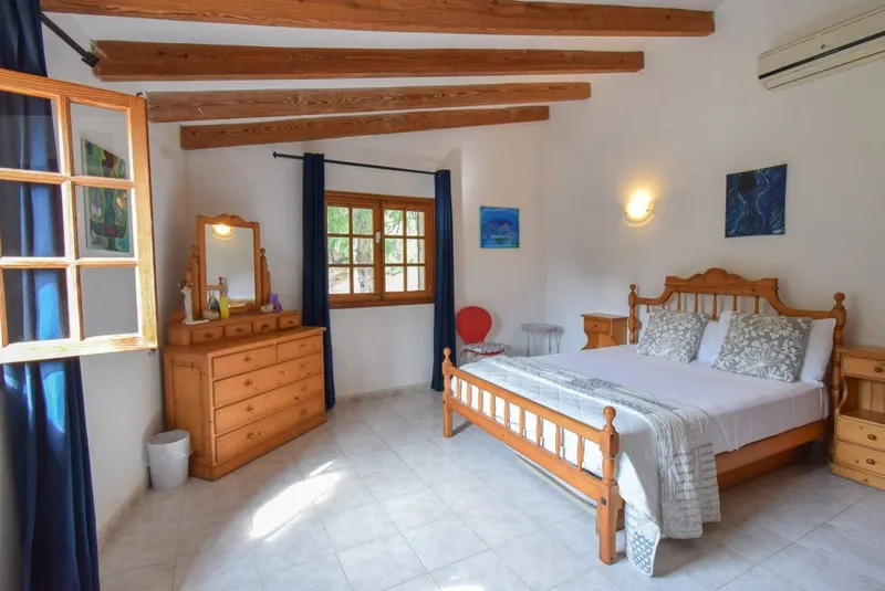 Charming sunny villa with pool, garden and tourist license in Port de Sóller — photo 7