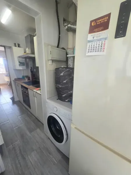 Piso reformado, solo falta cambiar ventanas a climalit. — photo 9