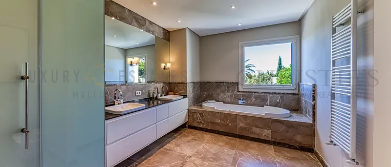 Modern Mediterranean villa in Port Andratx with panoramic sea views — photo 12