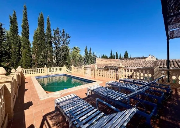 Detached house in Camino de Muro, 11, Binissalem — photo 1