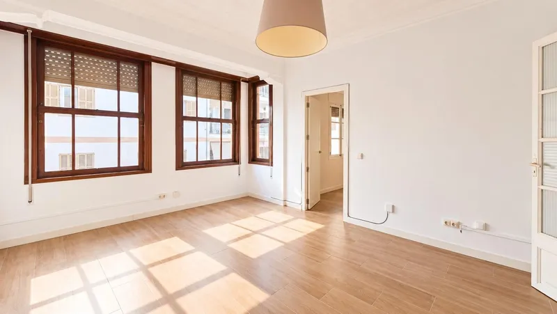 Piso con dos terrazas privadas y mucho carácter en Archiduque — photo 12