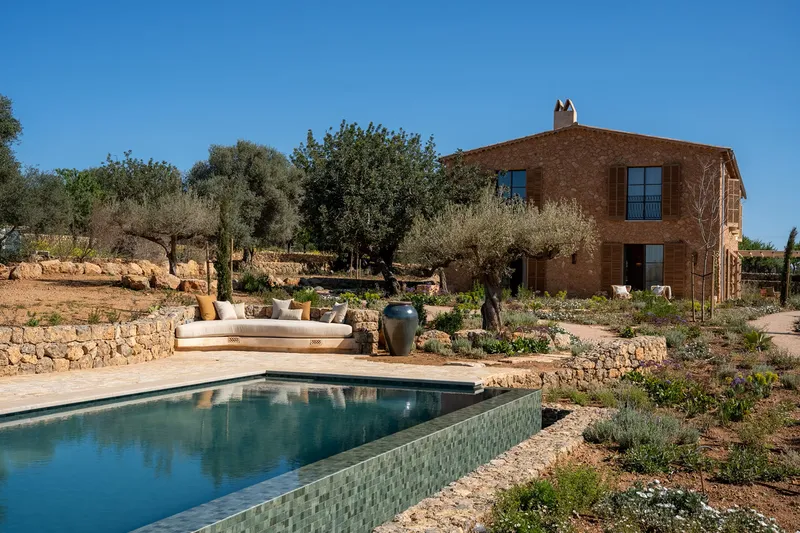 Elegant country residence with panoramic views in Alaró — photo 3