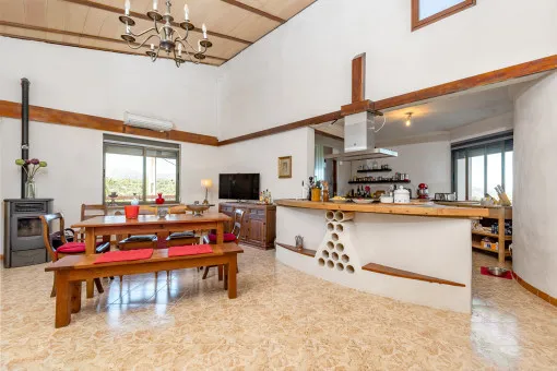 Búger: Rustic country house in Búger with wonderful outdoor area and fantastic views — photo 12