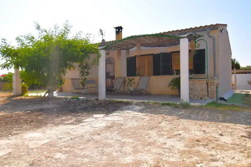 Rustic estate in Lloret de Vistalegre: tranquility, nature and a home ready to move into — photo 3