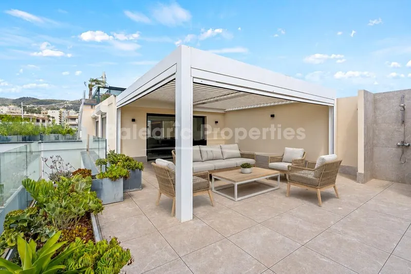 Frontline Sea View Apartment for Sale in Portals Nous, Southwest Mallorca — photo 3