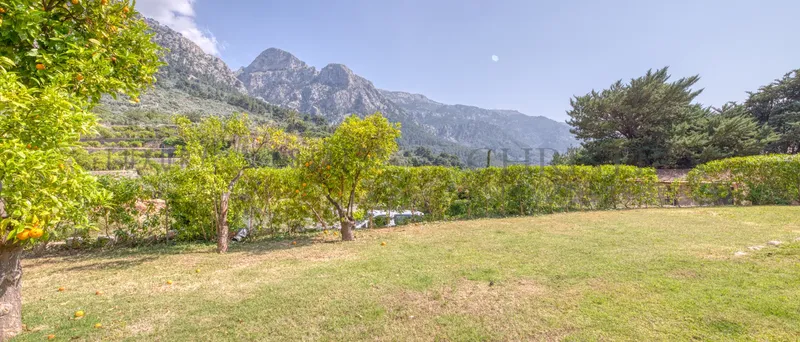 Exclusive newly built village house in Fornalutx with mountain views — photo 1