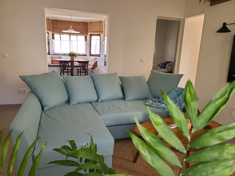Penthouse for rent with private terrace in Gesa area — photo 5