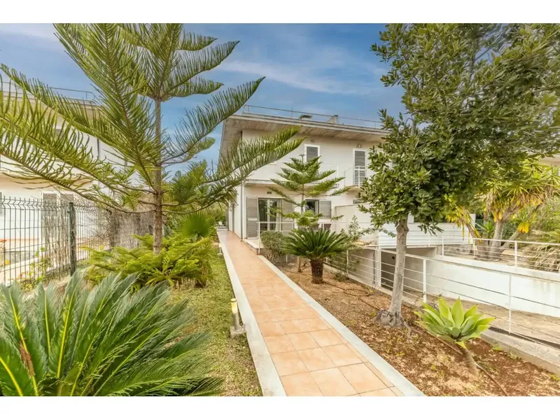 Townhouse with garden, pool and ETV license in Crestatx — photo 4
