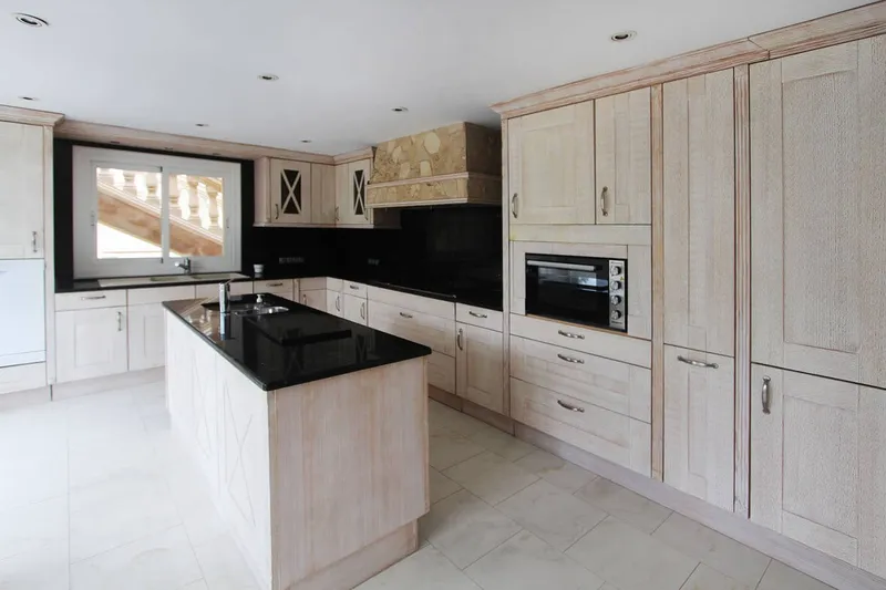 6-bedroom villa with pool in Costa d'en Blanes for rent — photo 6