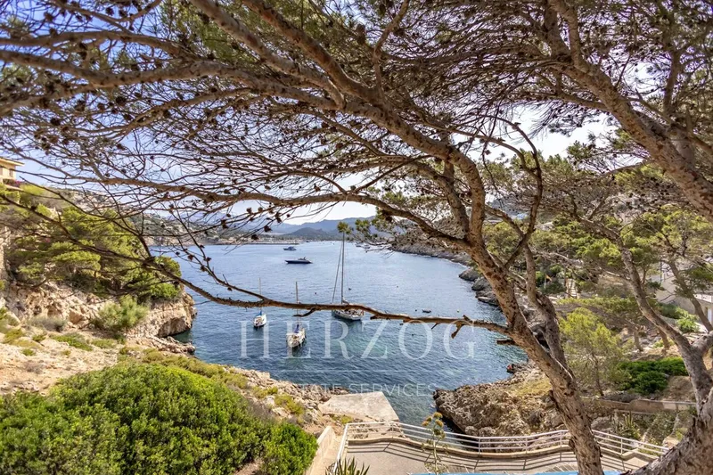 Villa for Renovation in Prime Seafront Location with Views – Exceptional Potential in Port Andratx — photo 12