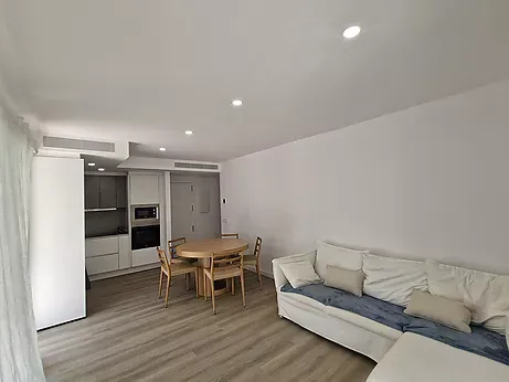 Apartment for rent in El Port de la Selva — photo 3