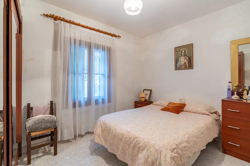 Charming Semi-Detached Home on Corner Plot in Son Espanyolet — photo 12