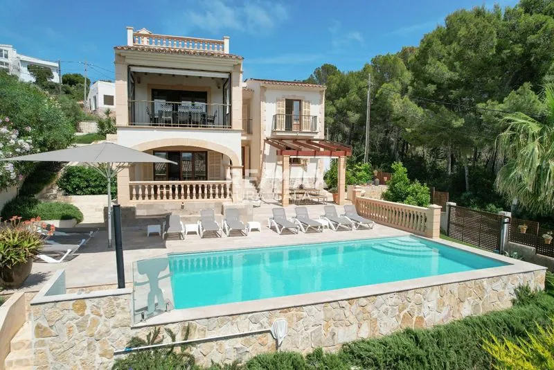 Spectacular villa with holiday license (ETV) in Cala Rajada — photo 1