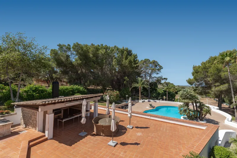 Spacious villa with a pool and wine cellar available for long-term rent in a quiet, private location in S'Aranjassa — photo 12