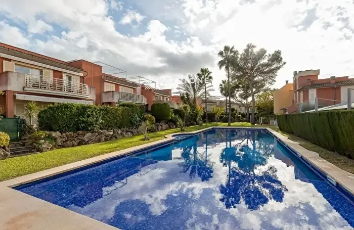 Piso en alquiler de 3 habitaciones en Son Verí, Llucmajor — photo 1