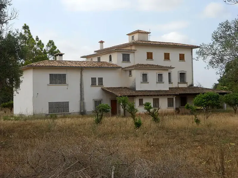 Detached chalet of 921 m² located in Inca, Balearic Islands — photo 1