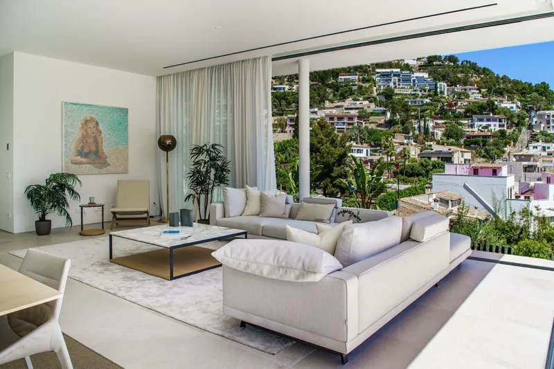 Exquisite villa with stunning mountain views near Palma — photo 4