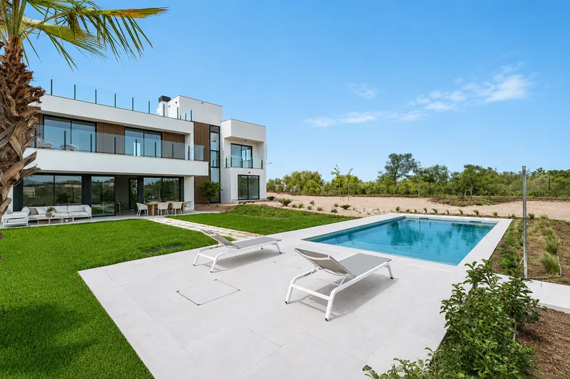 Modern luxury villa with panoramic views in Son Gual, Palma Mas — photo 2