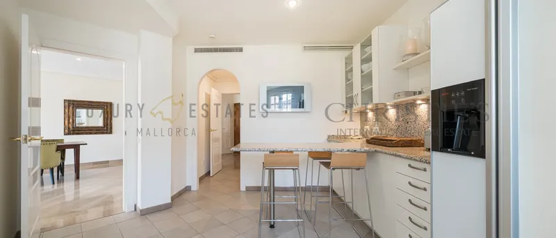 Elegant apartment in Mardavall apartment complex near Puerto Portals — photo 9