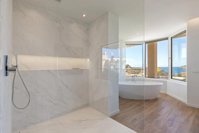 Penthouse in Santa Ponsa - Private pool on the large rooftop terrace — photo 10