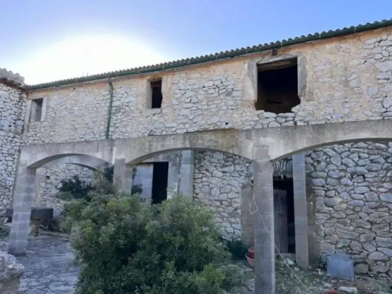 Rustic house with lots of traditional charm, located in Mancor de la Vall (Mallorca). — photo 12