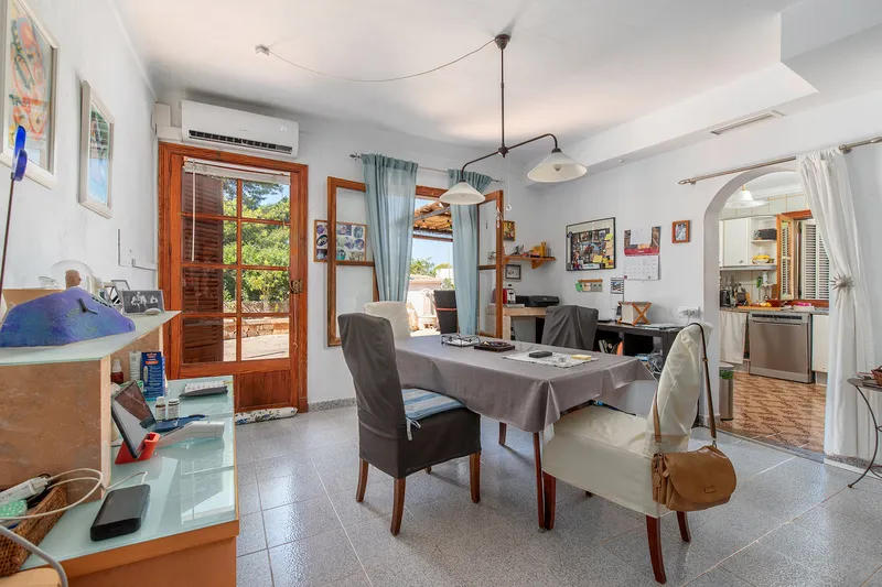 Charming chalet with rooftop terrace in first sea line in a quiet location — photo 7