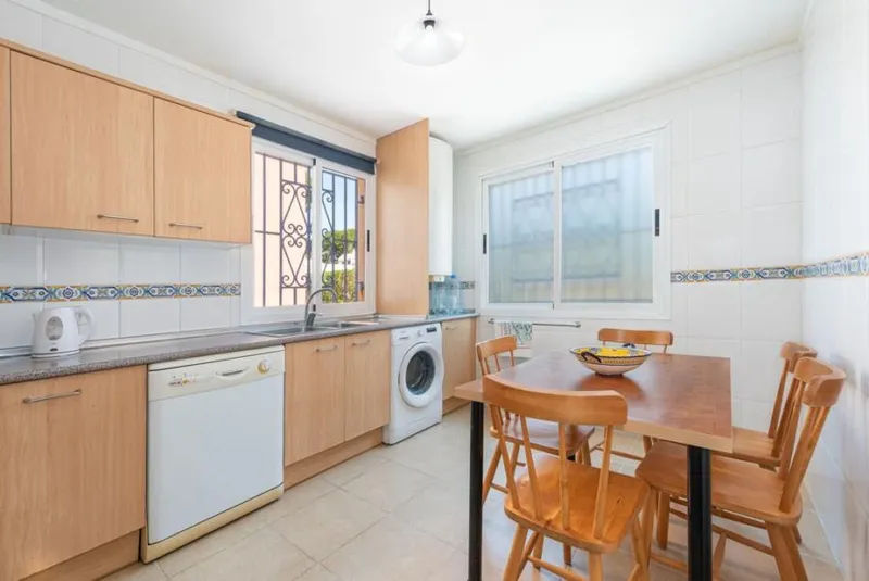 Spacious garden apartment just steps from the beach in Pinaret, Puerto Pollensa — photo 3