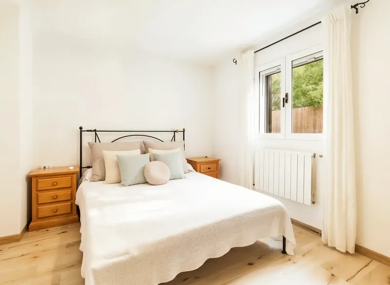 This lovingly renovated house with two separate residential units is located above the beautiful bay of Cala Santanyí — photo 8