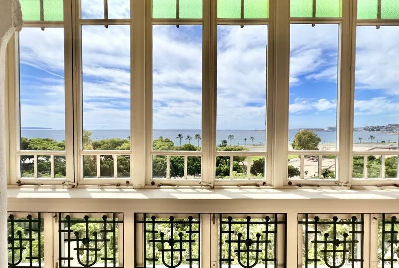 Exclusive penthouse with terrace, garage and sea views in Palma — photo 1