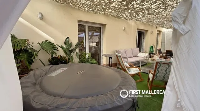Apartment for rent in Arxiduc, Palma de Mallorca — photo 1