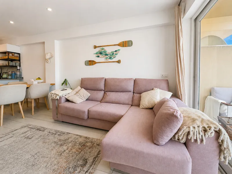 Modern apartment fully renovated with partial sea views next to Port Adriano Mas — photo 4