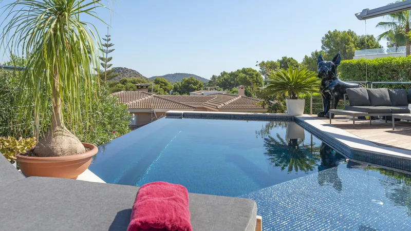 Designer villa in Santa Ponsa with breathtaking views — photo 4