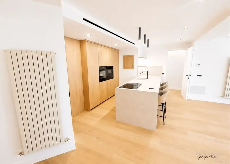 ESPECTACULAR Y AMPLIO PISO EN EL CENTRO DE PALMA — photo 3
