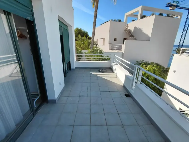 Bonito PISO con terraza y vistas al mar en PALMA zona CALA MAYOR, frente al Hotel Nixe Palace, muy cerca de la playa. Salón, 2 hab. , 1 baño — photo 8