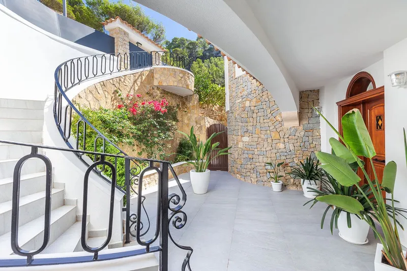 Villa with fantastic sea views — photo 4