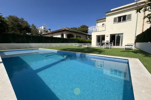 Villa in Platja De Muro, Mallorca — photo 7