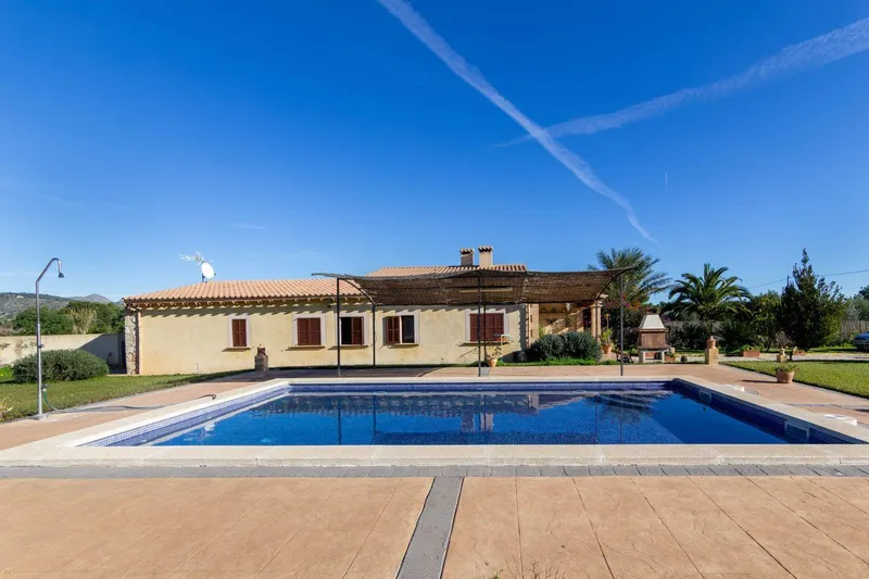 Large rustic finca with holiday license in Arta — photo 3