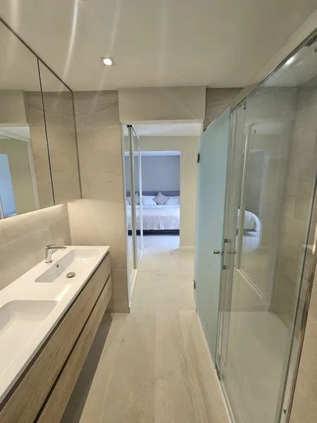 Top renovated first floor apartment right on the harbor of Puerto Portals — photo 11