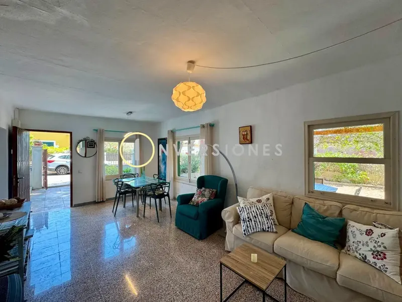 INVERSIONES GRUP REAL ESTATE presents this exclusive Mediterranean villa with tourist license (ETV) in force in Cap des Moro, Santanyí — photo 5