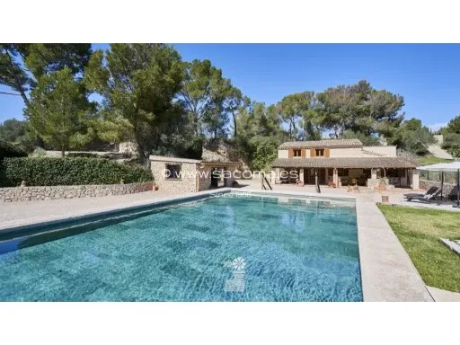 Chalet with pool and clear views, 4 bedrooms, duplex — photo 1